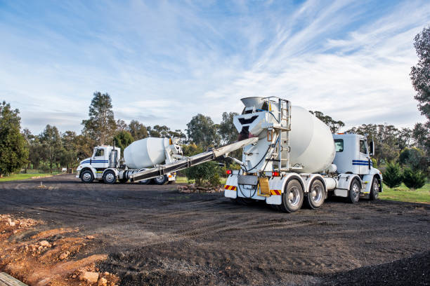 Best Affordable Concrete Contractor  in Pierce City, MO